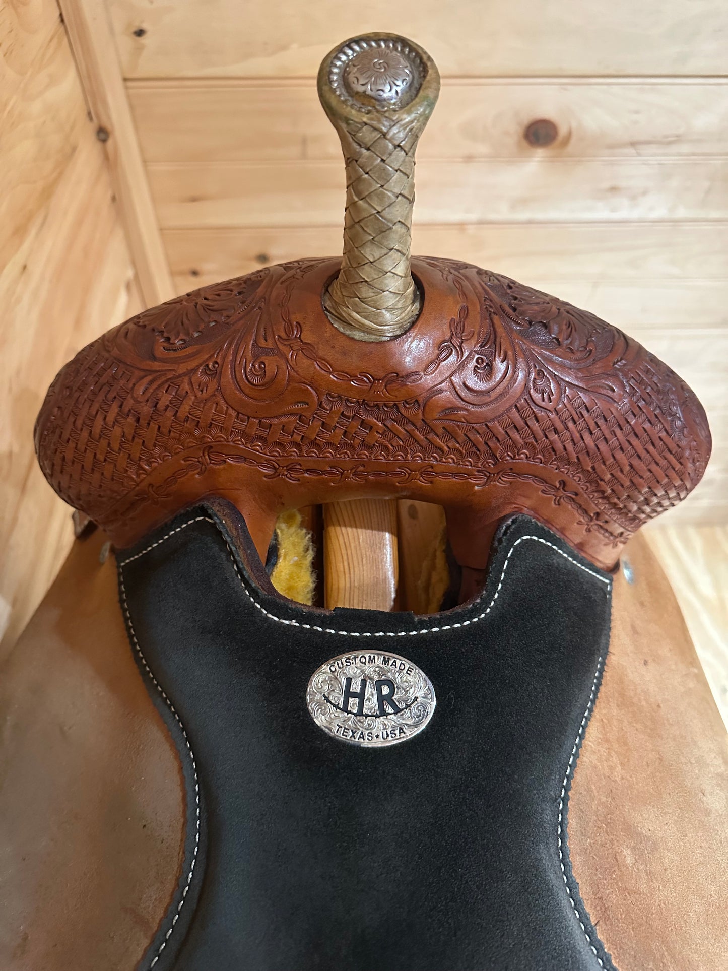 15” Hud Roberts HR Barrel Racing Saddle
