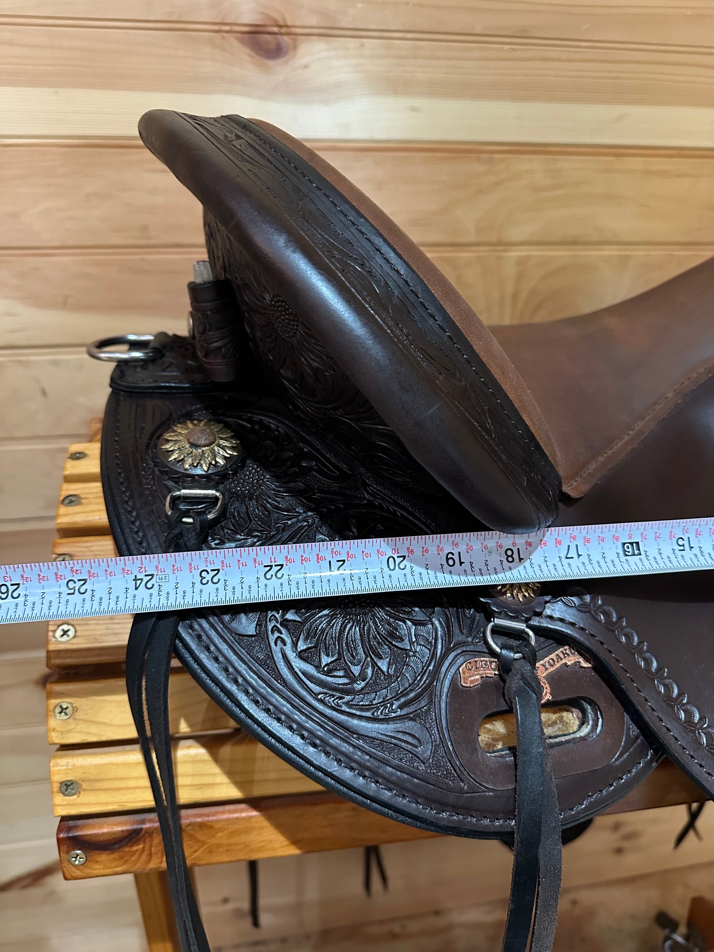 16” Circle Y Sunflower Flex2 Western Trail Saddle Model 1682 (2024)