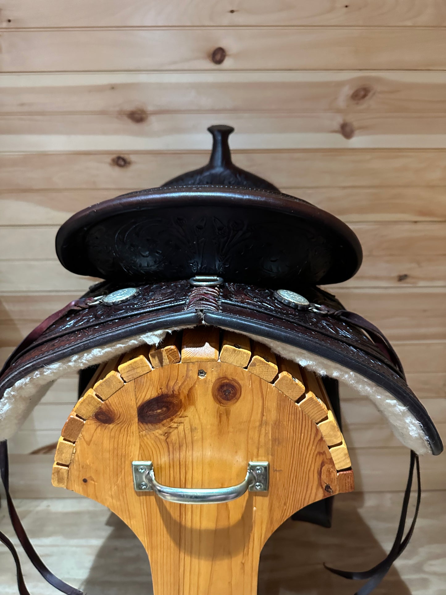 16” Circle Y Park & Trail Western Saddle Model 1553