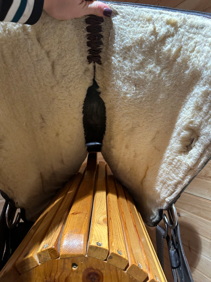 15” Circle Y High Horse RunAway Gator Barrel Saddle Model 6223