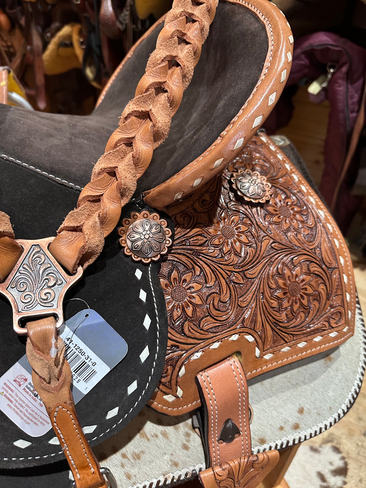 Silver Royal Short Go Barrel Saddle