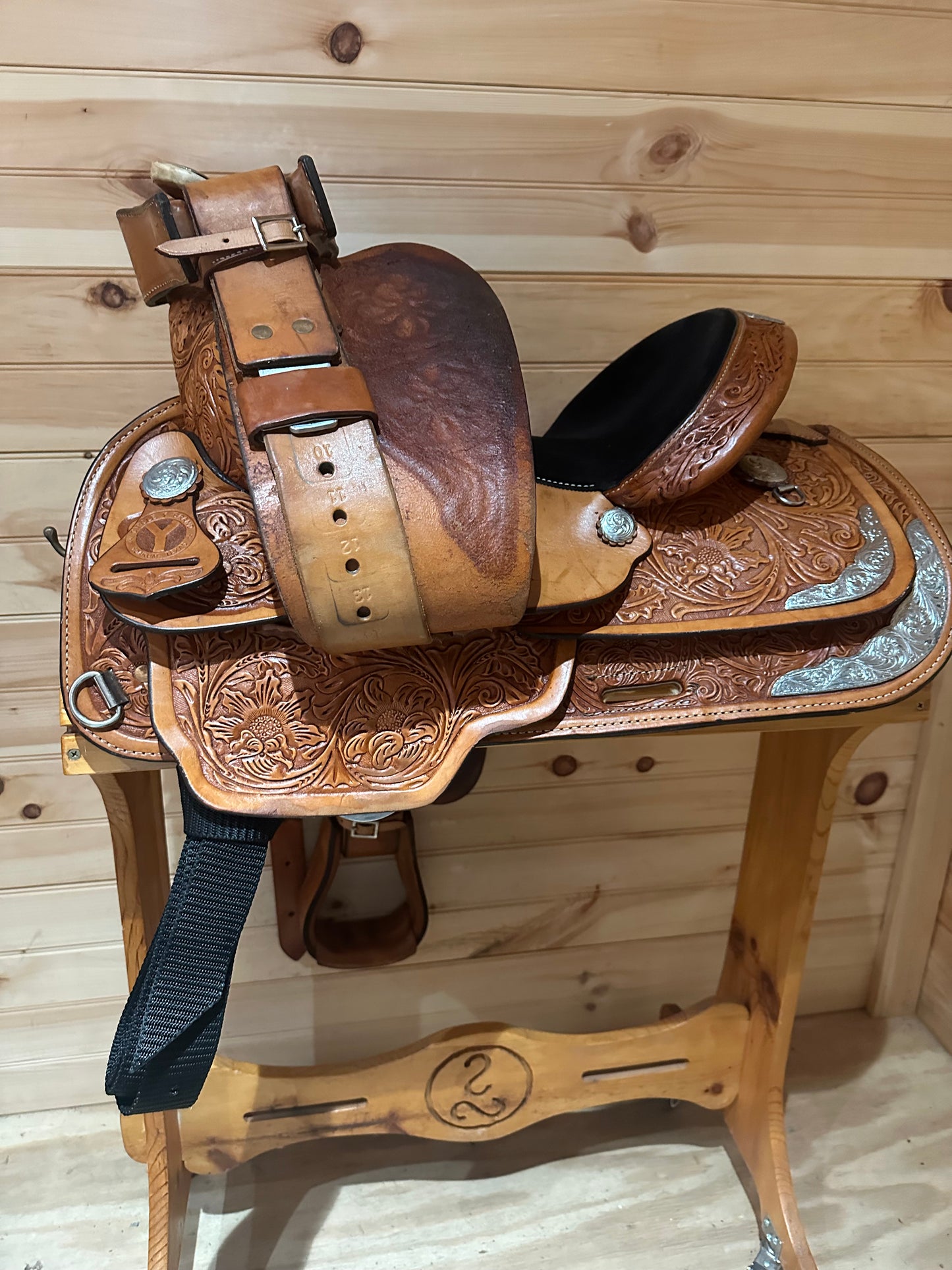 14” Circle Y Youth Western Show Saddle Model 3660