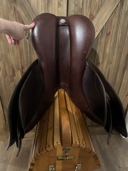 18” Bates Caprilli Close Contact/ Jumping Saddle w/ XCH