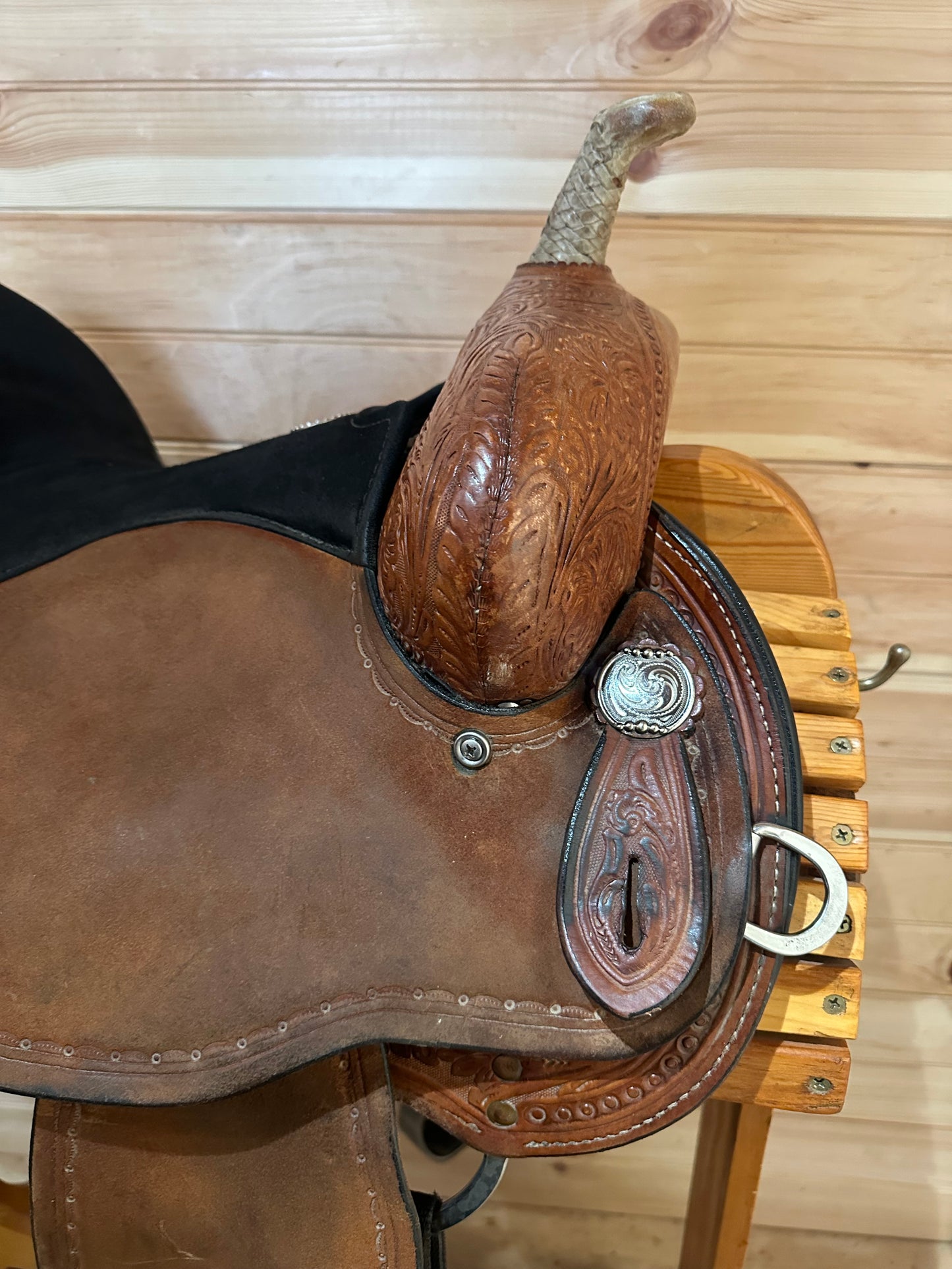 14” Circle Y Lisa Lockhart Flex2 Barrel Racer Model 1545