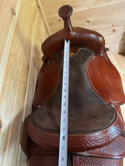 16” Crates Western Trail Saddle Model 238-4