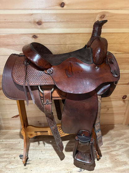 15.5” Double R Red Ranger Roping Western Saddle