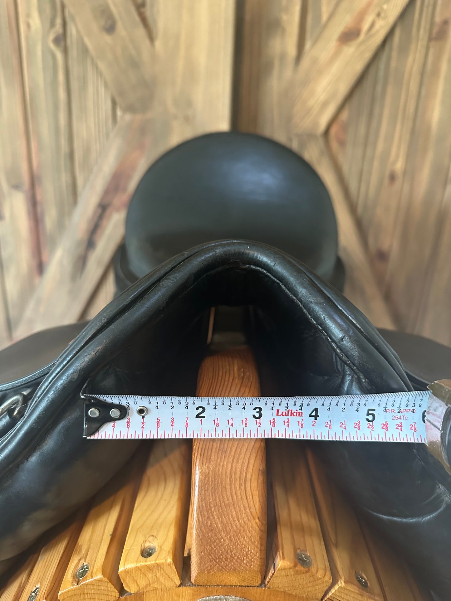 18” N Thornhill Germania Klasse Dressage Saddle