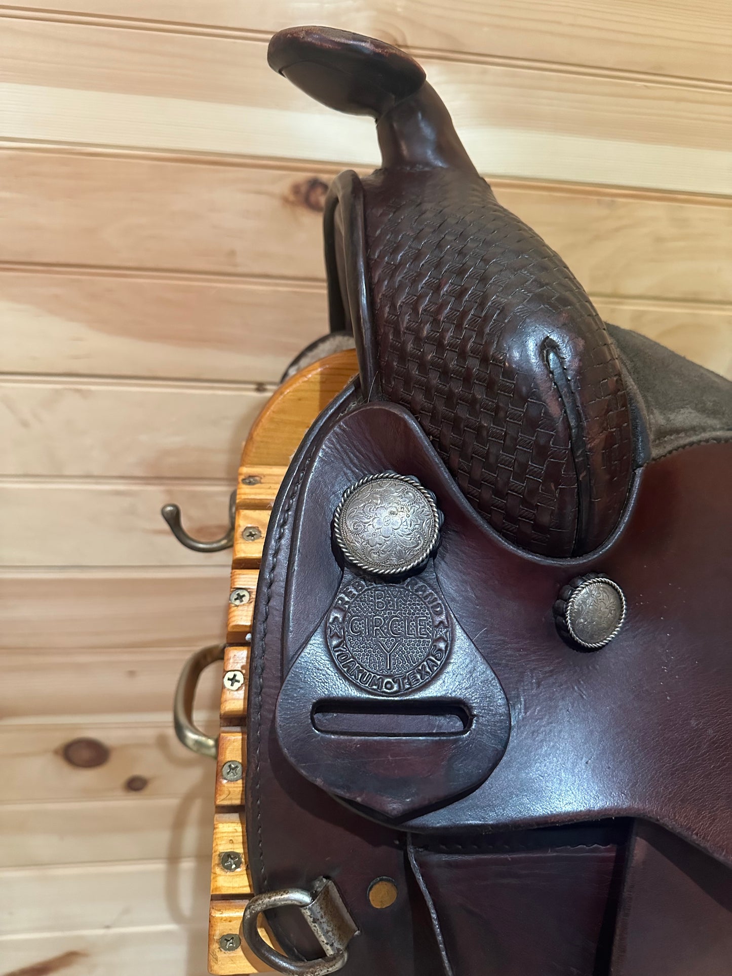 15” Circle Y Park & Trail Western Saddle Model 3525