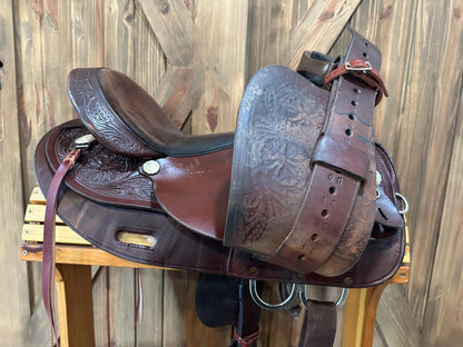 16” Circle Y High Horse Mineral Wells Western Trail Saddle Model 6813