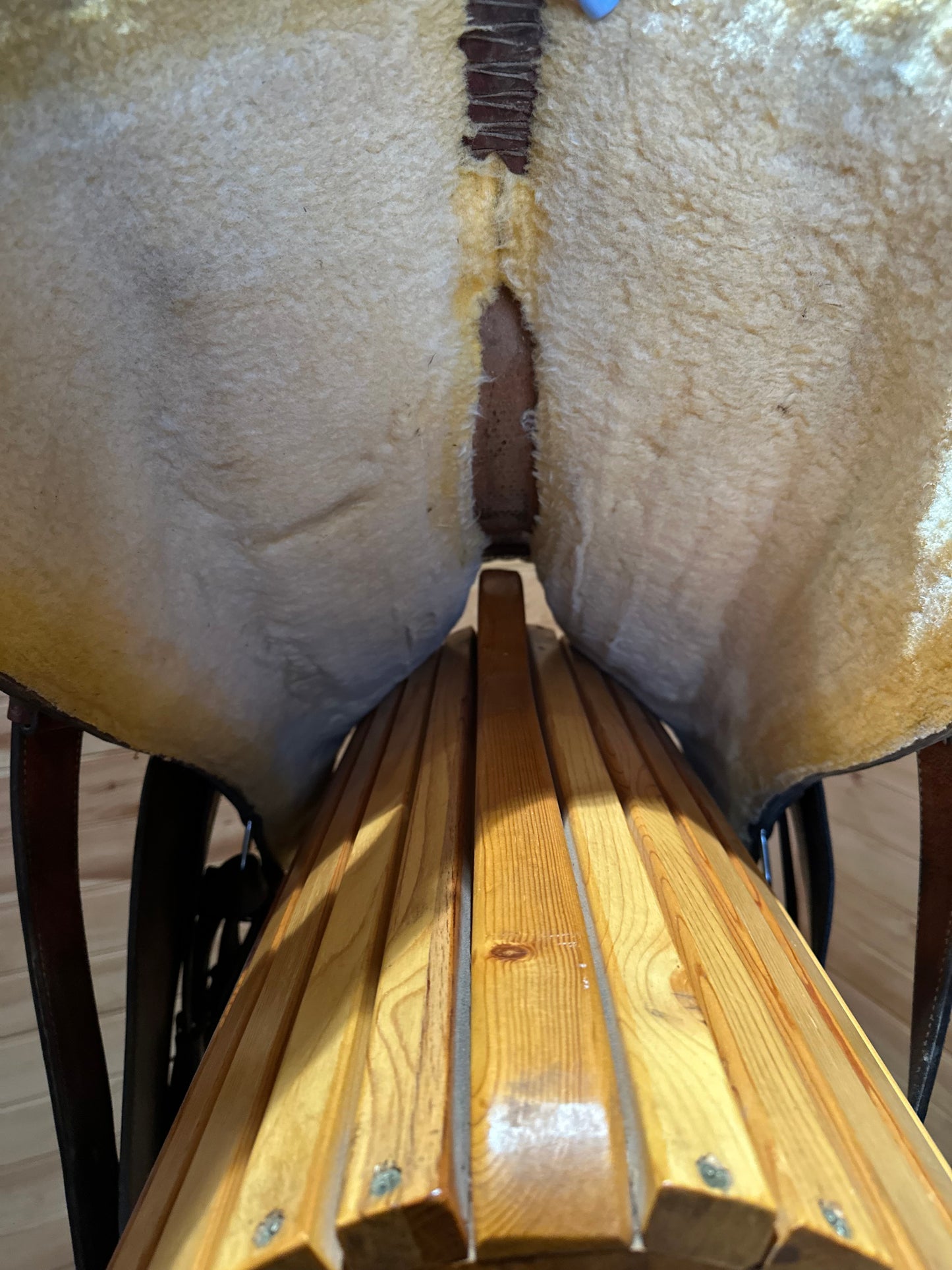 16” Circle Y Reiner Western Saddle Model 2665