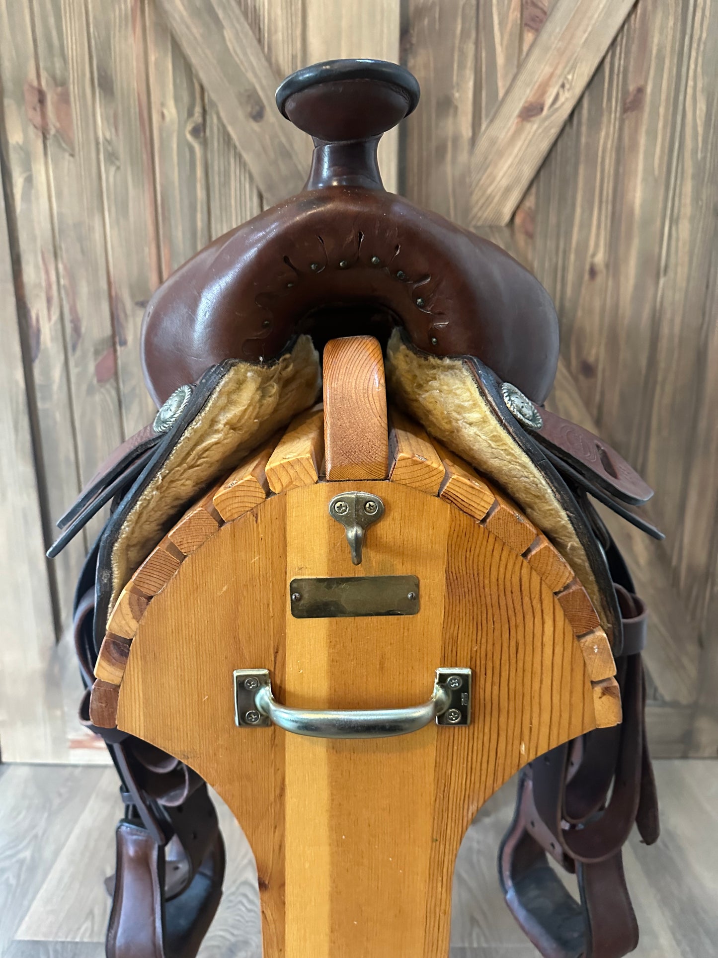 15”’Crates Saddlery Western Trail Saddle Model 133