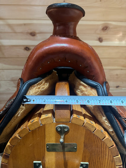 16” Circle Y Walnut Grove Flex2 A-fork Western Trail Saddle Model 1157