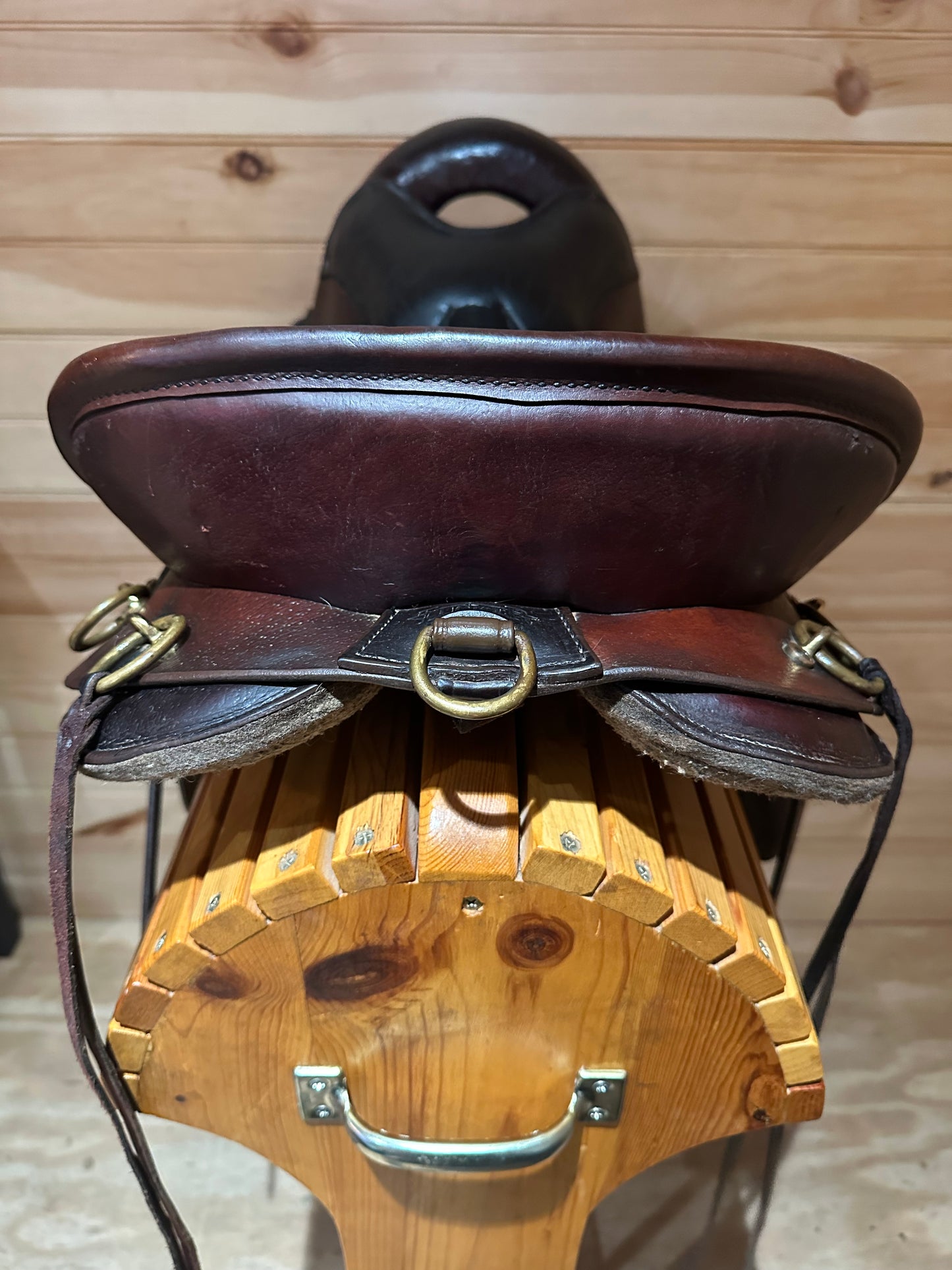 17.5” Tucker Equitation Endurance Trail Saddle Model 149