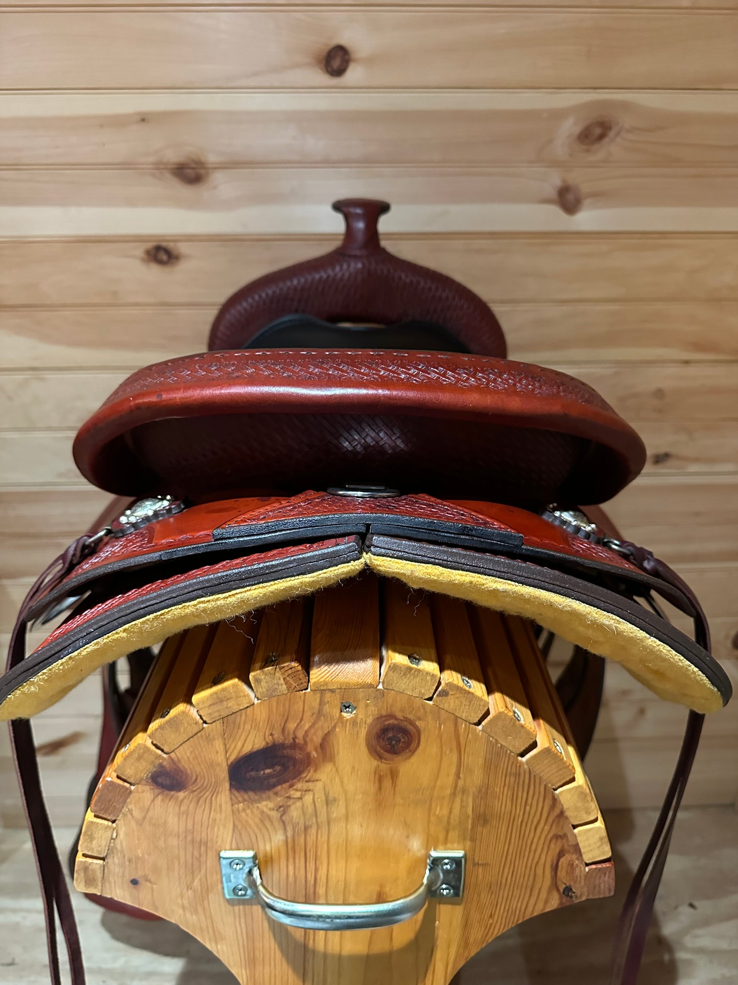 15” Crates Classic Reining Western Saddle Model 2222-2W