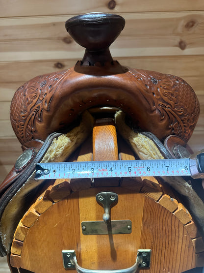15” Circle Y Western Show Saddle Model 3875