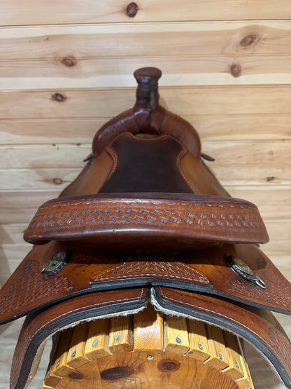 17” Dakota Saddlery Western Roping Saddle Model 501 *Package*