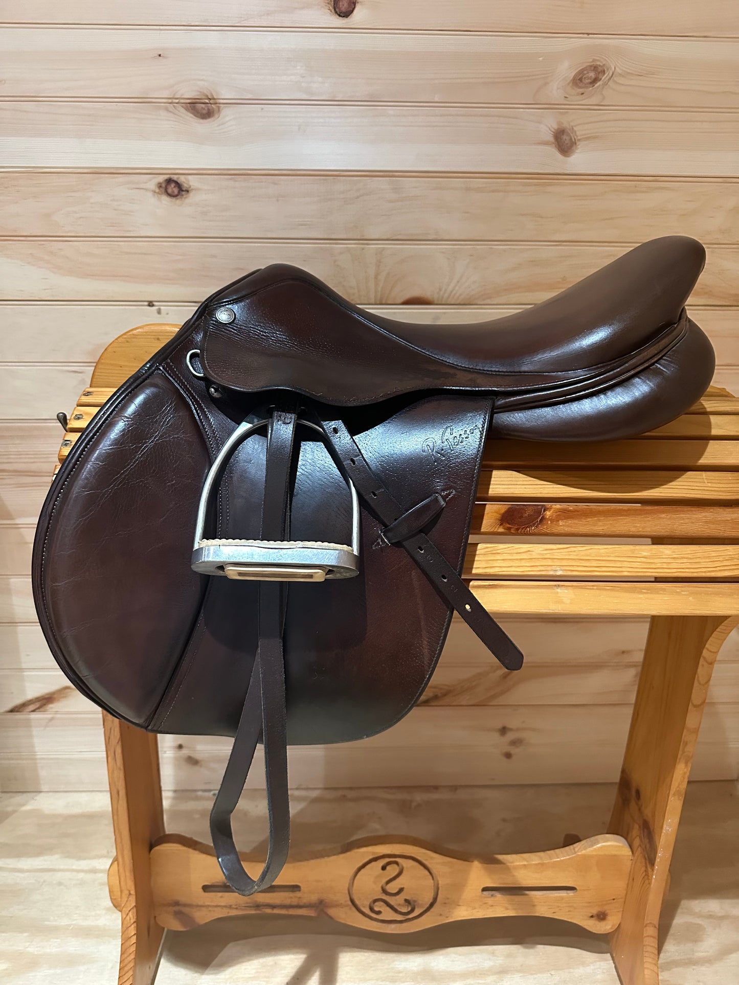 17.5” Pessoa Gen-X XCH Dark Havana Saddle Model 465140