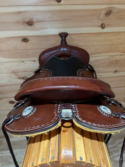 15” Cashel Round Skirt by Martin Saddlery Western Trail Saddle