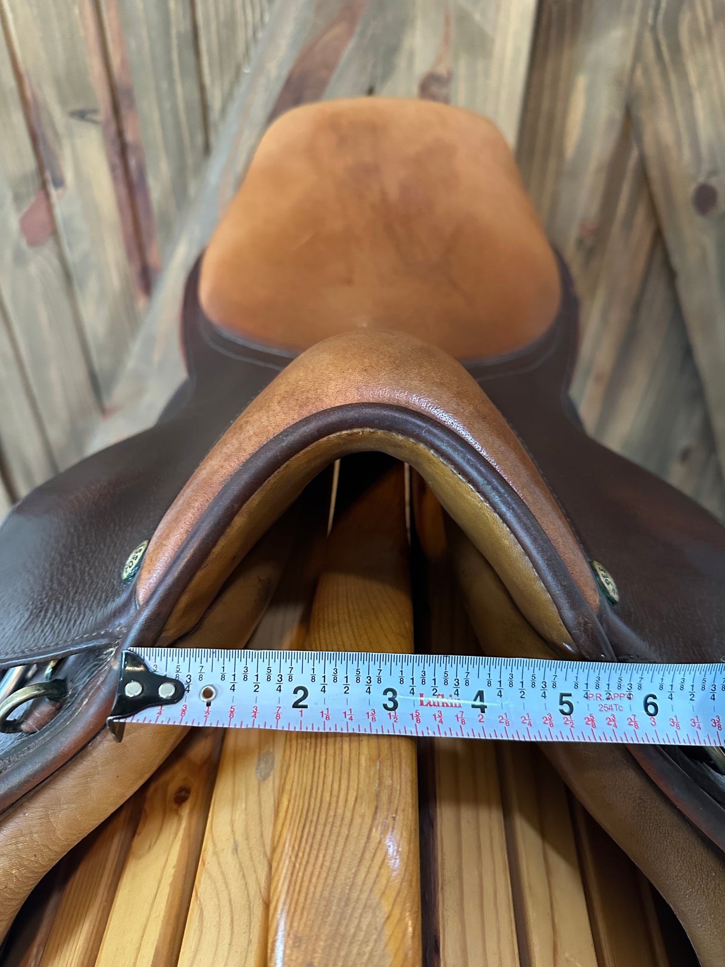 16” Pessoa Rodrigo close contact/Jumping saddle