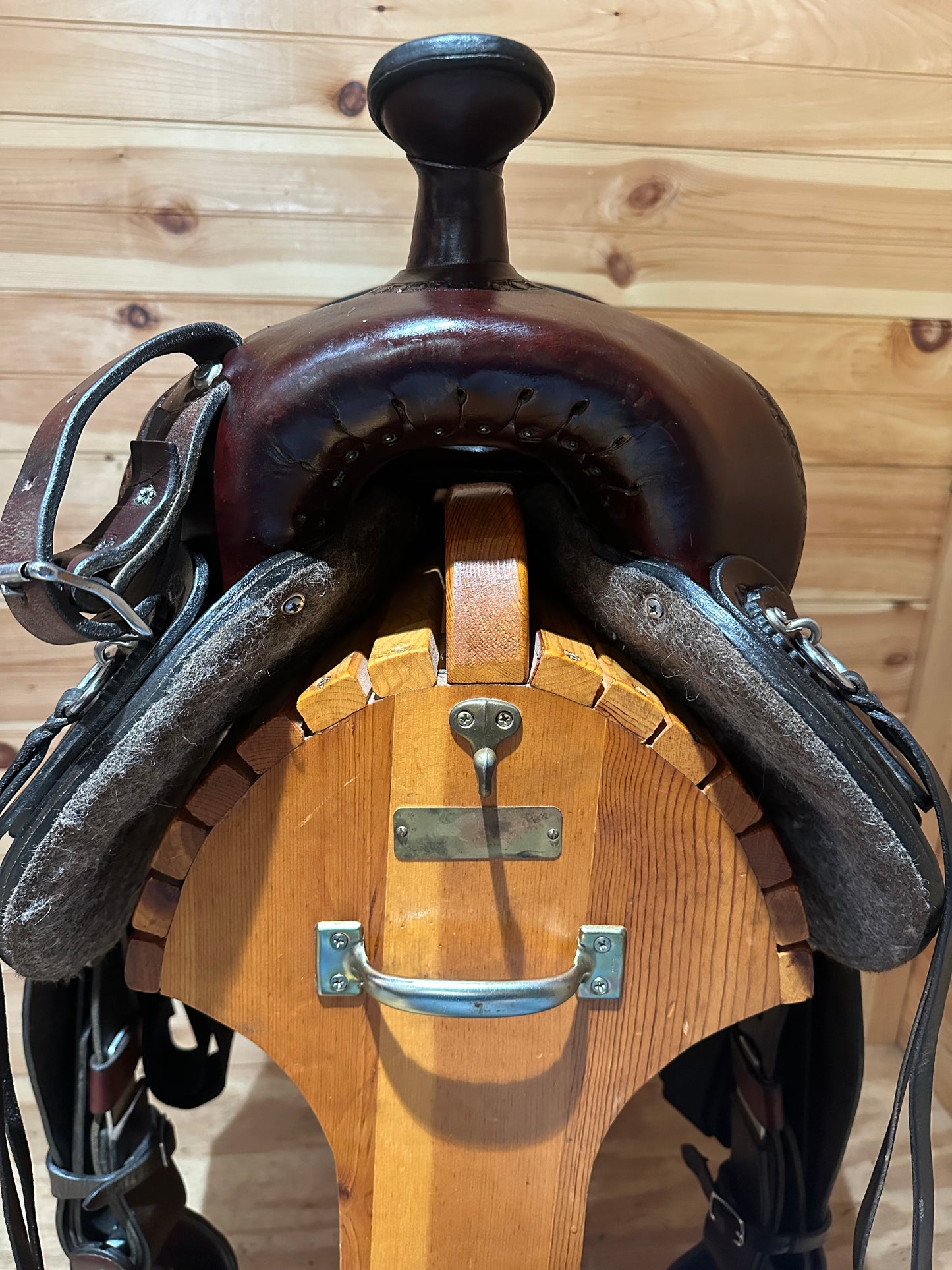 16” Dixieland Gaited Western Trail Saddle