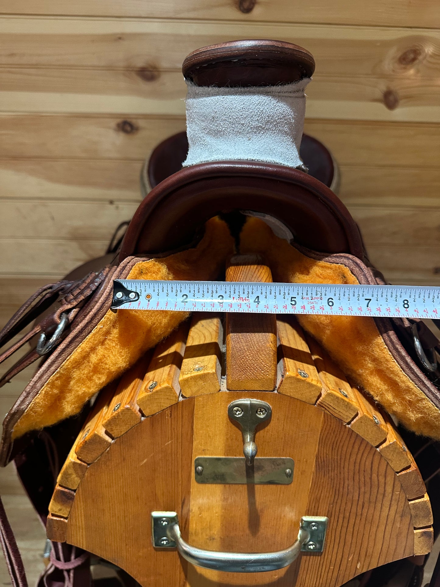 16” McCall Mclite Wade Saddle Model W028-126 (New)