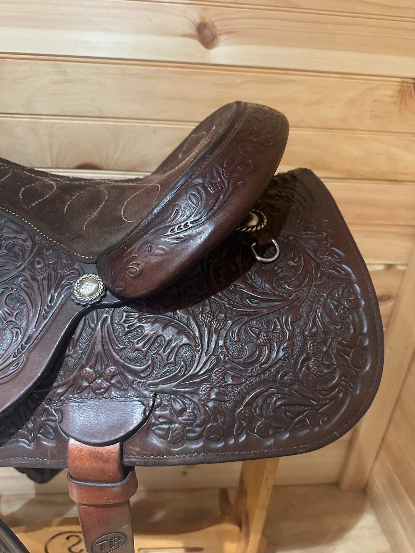 16” Circle Y Park & Trail Western Saddle Model 2106