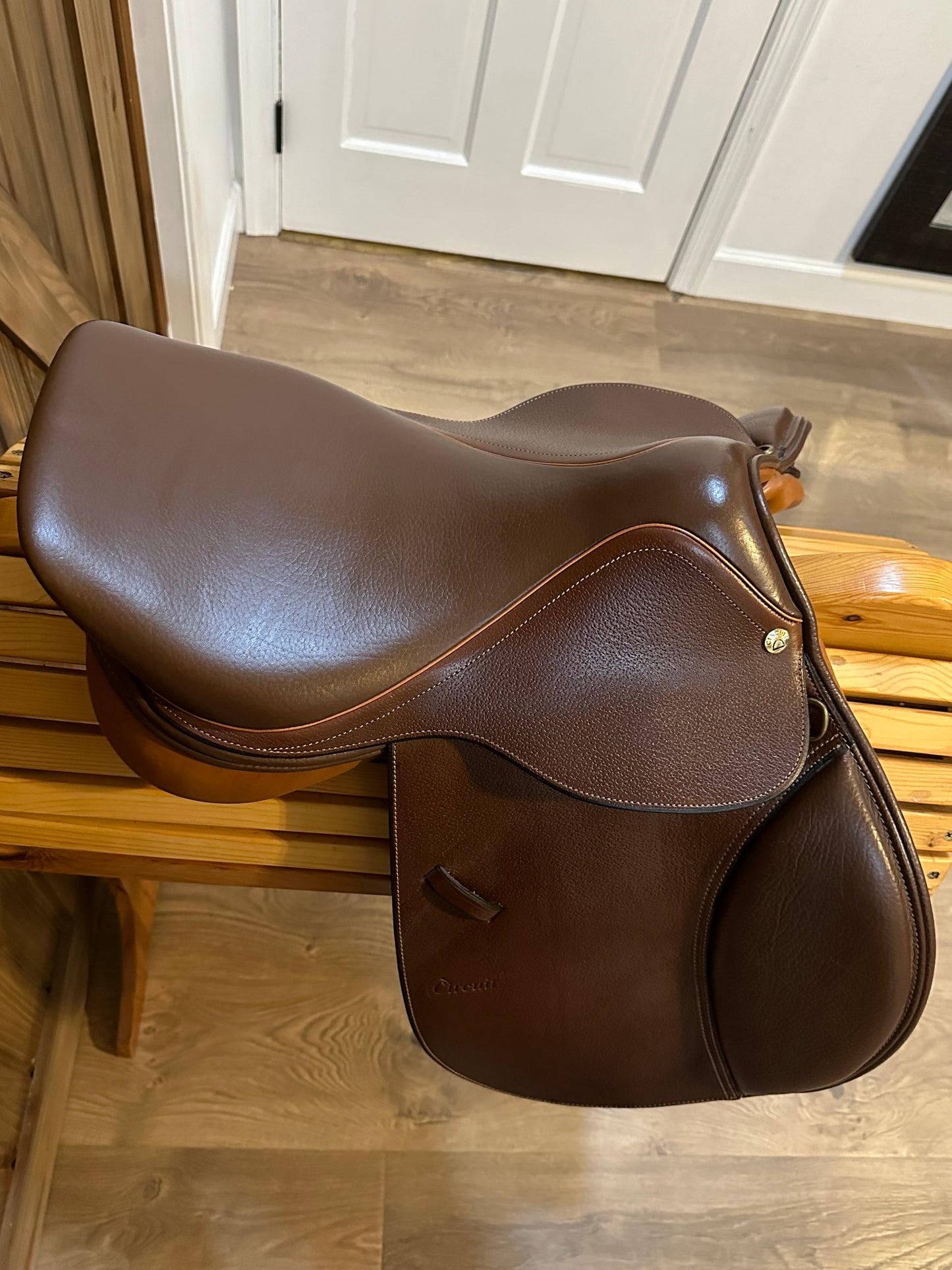 16.5” Dover Circuit close contact jumping Saddle