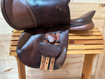 17” Dover Circuit Close contact/Jumping Saddle Model 46492