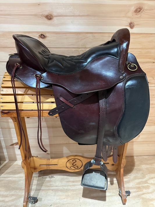 16.5” Tucker Equitation Endurance Trail Saddle Model 149