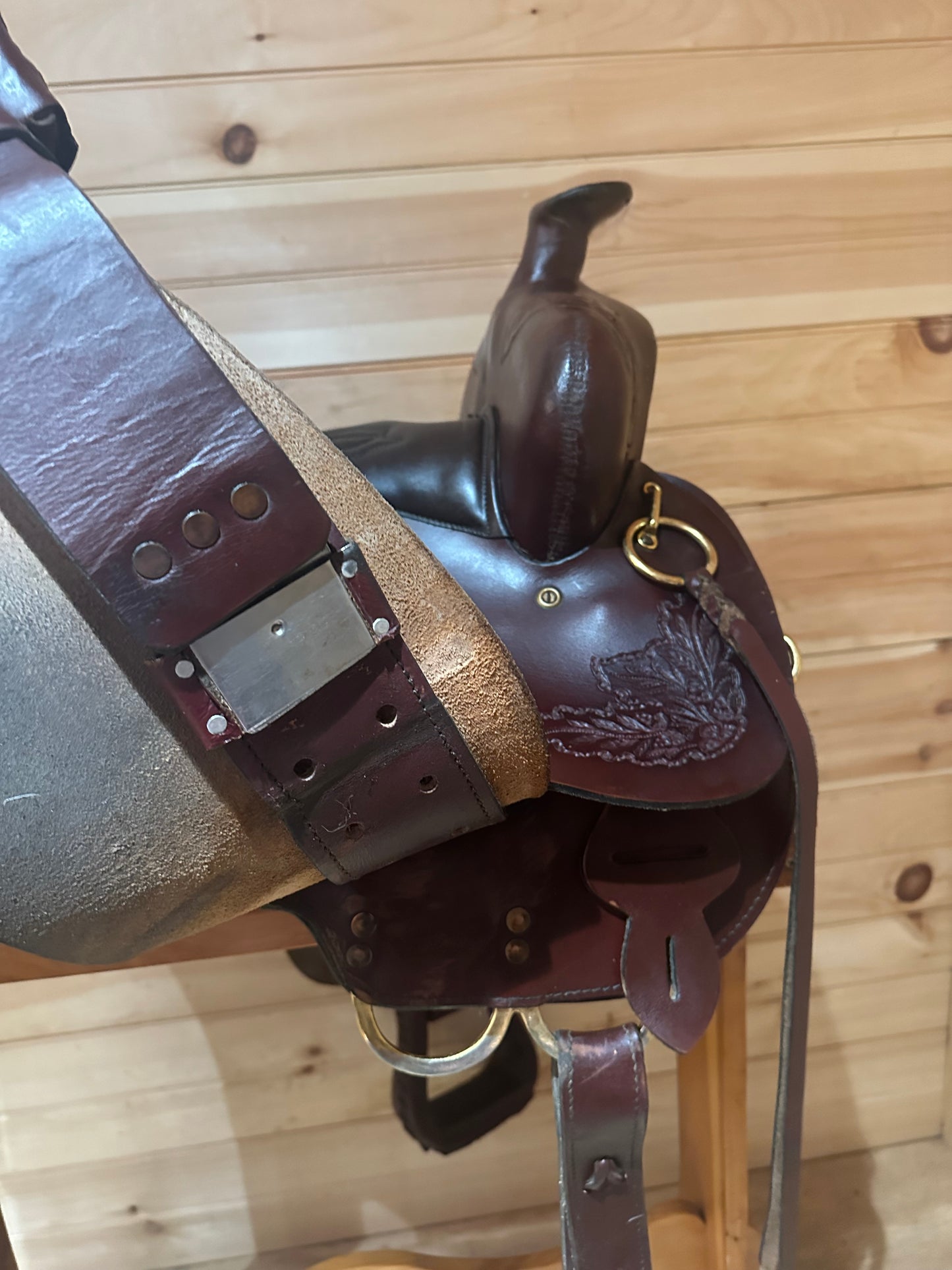 15” Royal King Western Trail Saddle