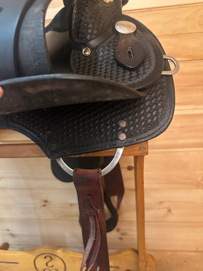 15” Rocking R Saddery  Western Saddle Model 1910