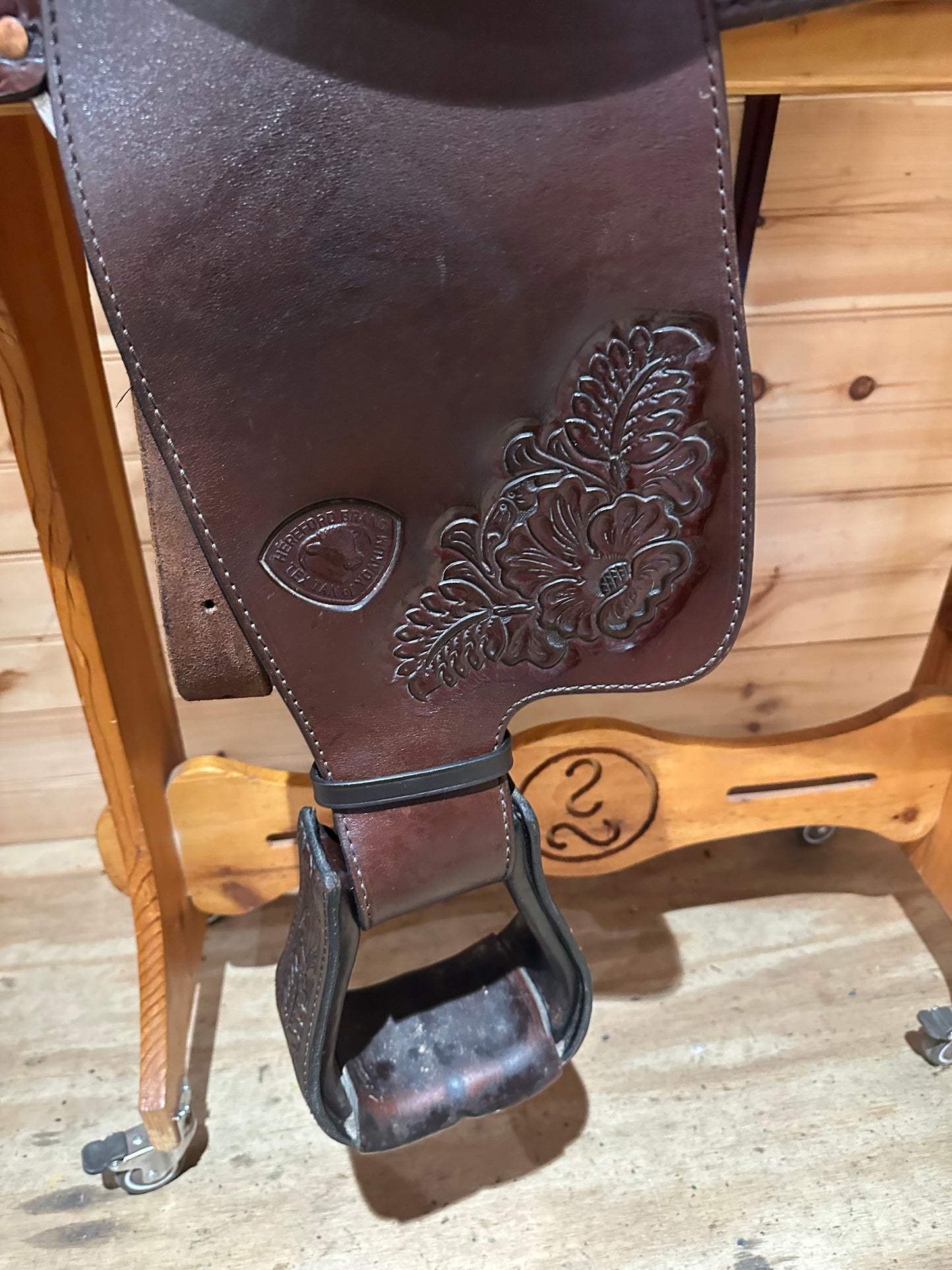 17” Tex Tan Hereford Western Trail Saddle Model 08-4901-1C7