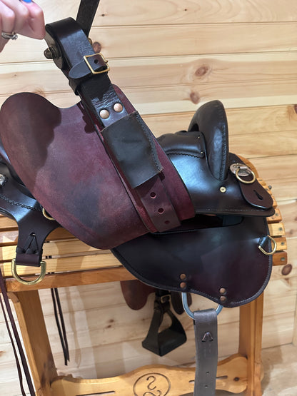 16.5” Tucker Classic Endurance Trail Saddle Model T59