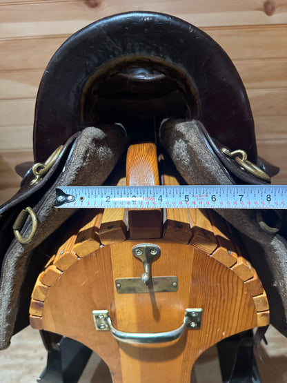 17.5” Tucker Equitation Endurance Trail Saddle Model 149