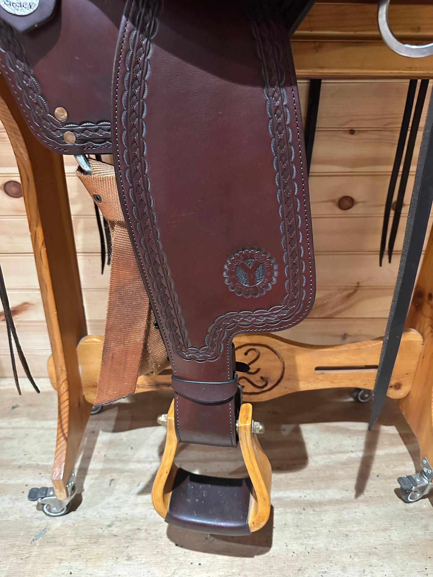 17” Circle Y Flagstaff Flex-Lite Western Trail Saddle Model 1571