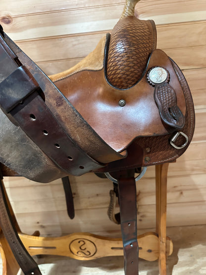 16” Crates Equi-Fit Reiner Western Saddle Model 4527