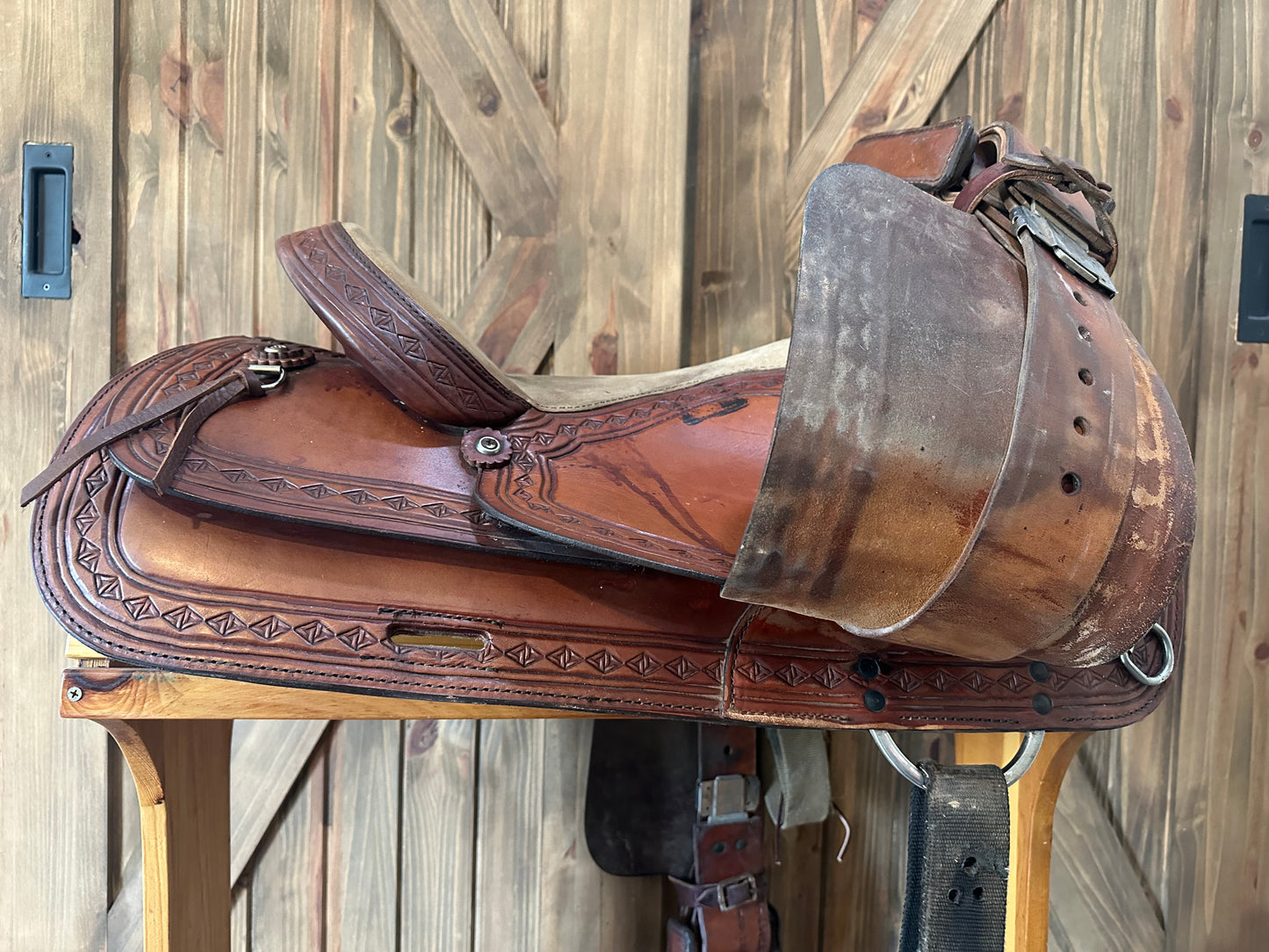 16” Tex Tan Hereford Western Trail Saddle