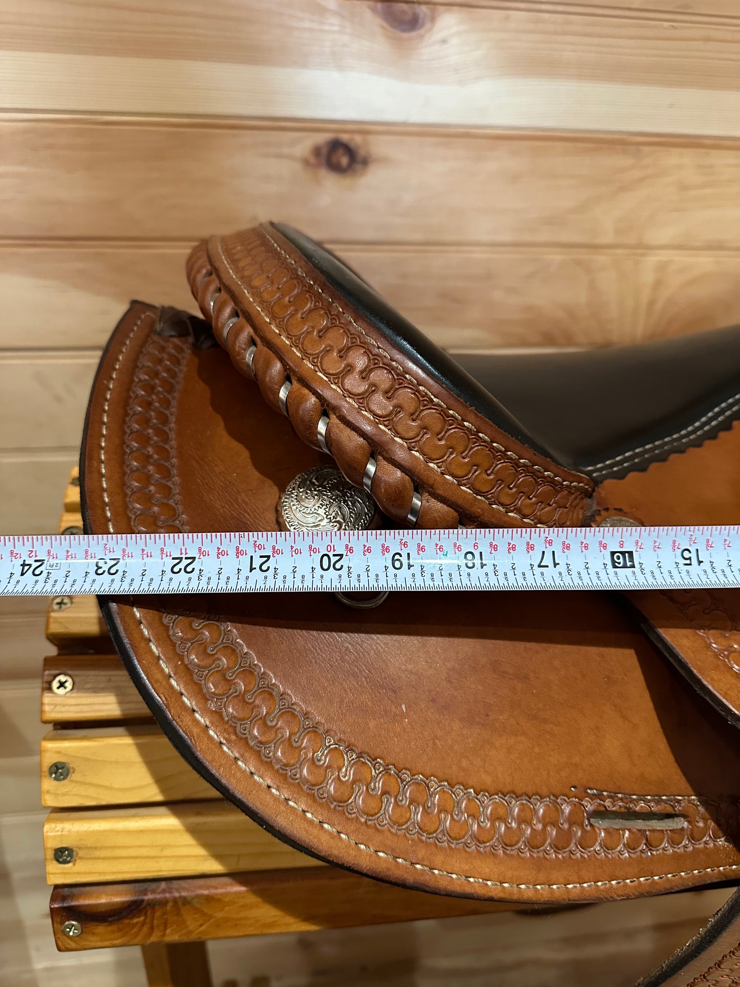 15” Dakota Arabian Western Saddle Model 5319