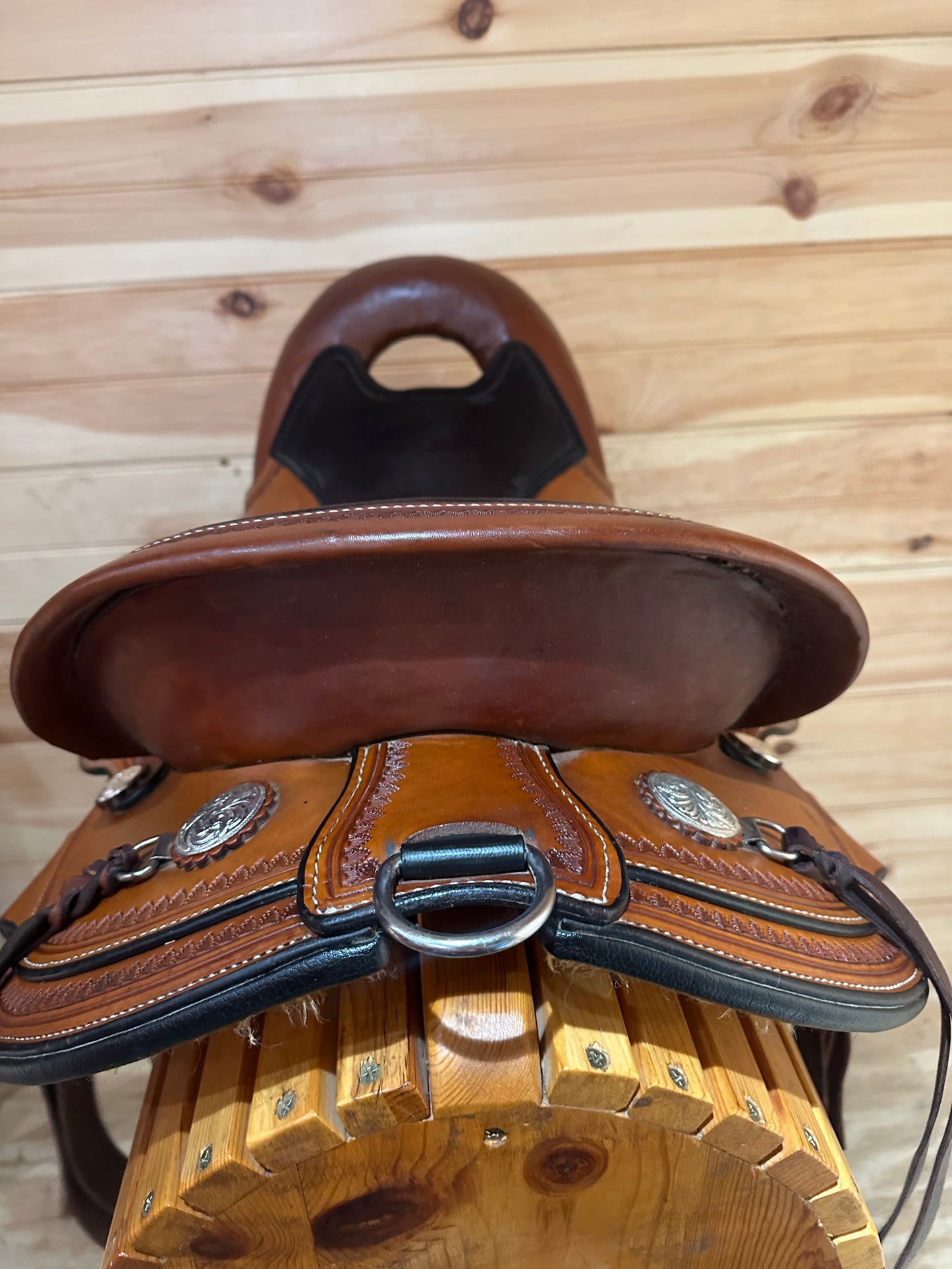 16” Circle Y Virginia Flex2 Trail Gaiter Gaited Endurance Saddle Model 1588 (2020)