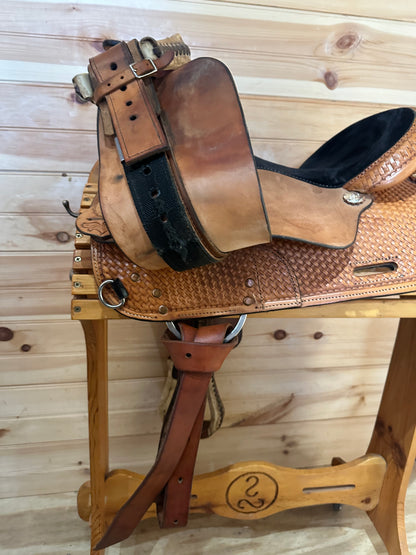 14” Circle Y Lightweight Barrel Racing Saddle Model 2435