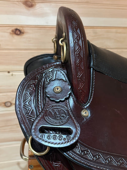 18” Big Horn Sil-Cush Flex Endurance trail saddle Model 1685.8