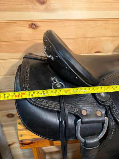 16.5” Eli Miller The Kentuckian Gaited Western Plantation Trail Saddle