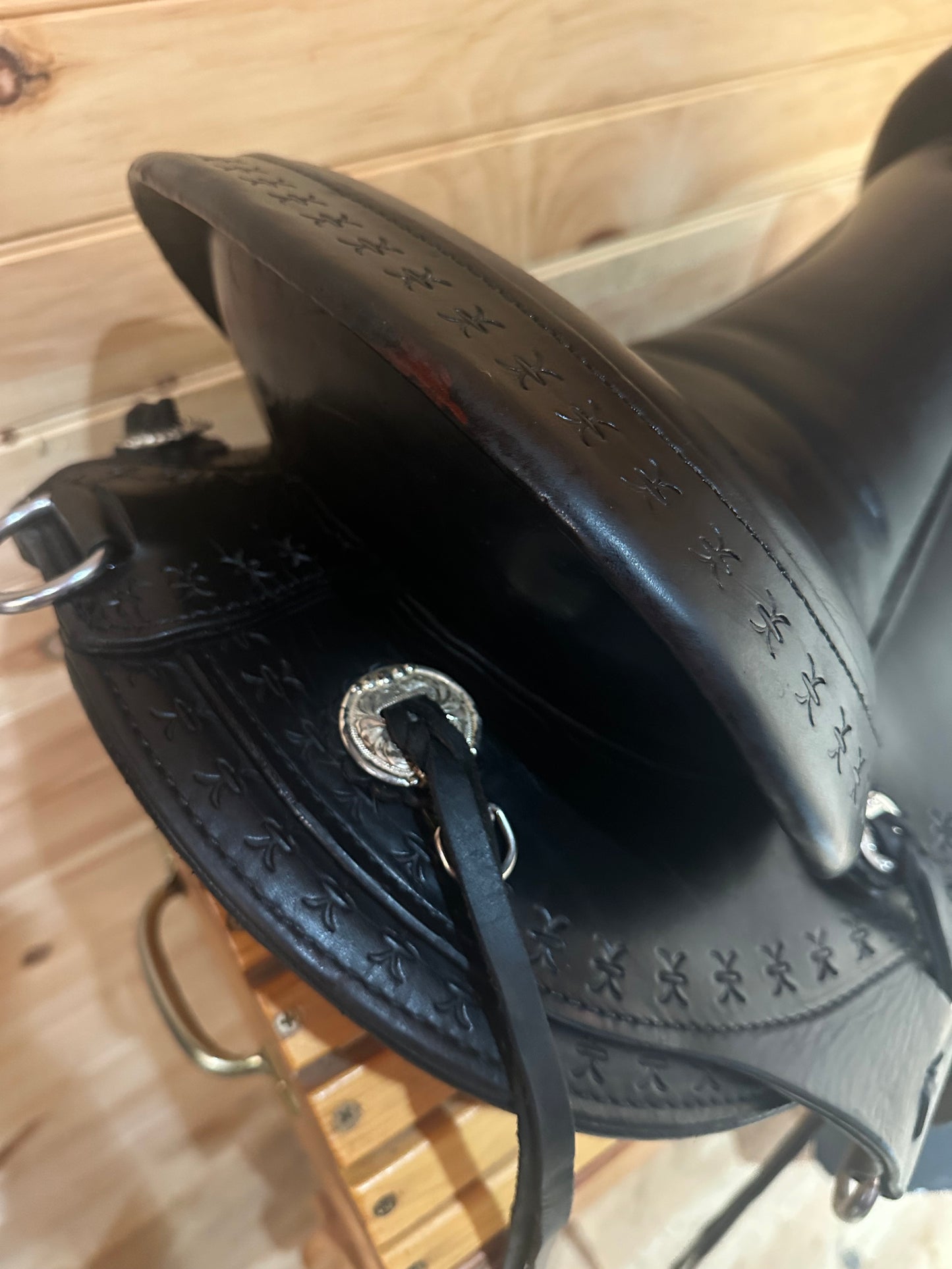 17” Circle Y flex2 Alabama Trail Gaiter Western Gaited Saddle Model 1581