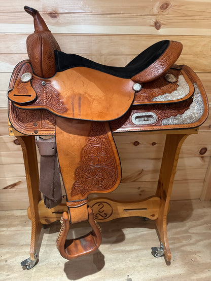 16” Circle Y High Horse Pasadena Western Show Saddle Model 6312