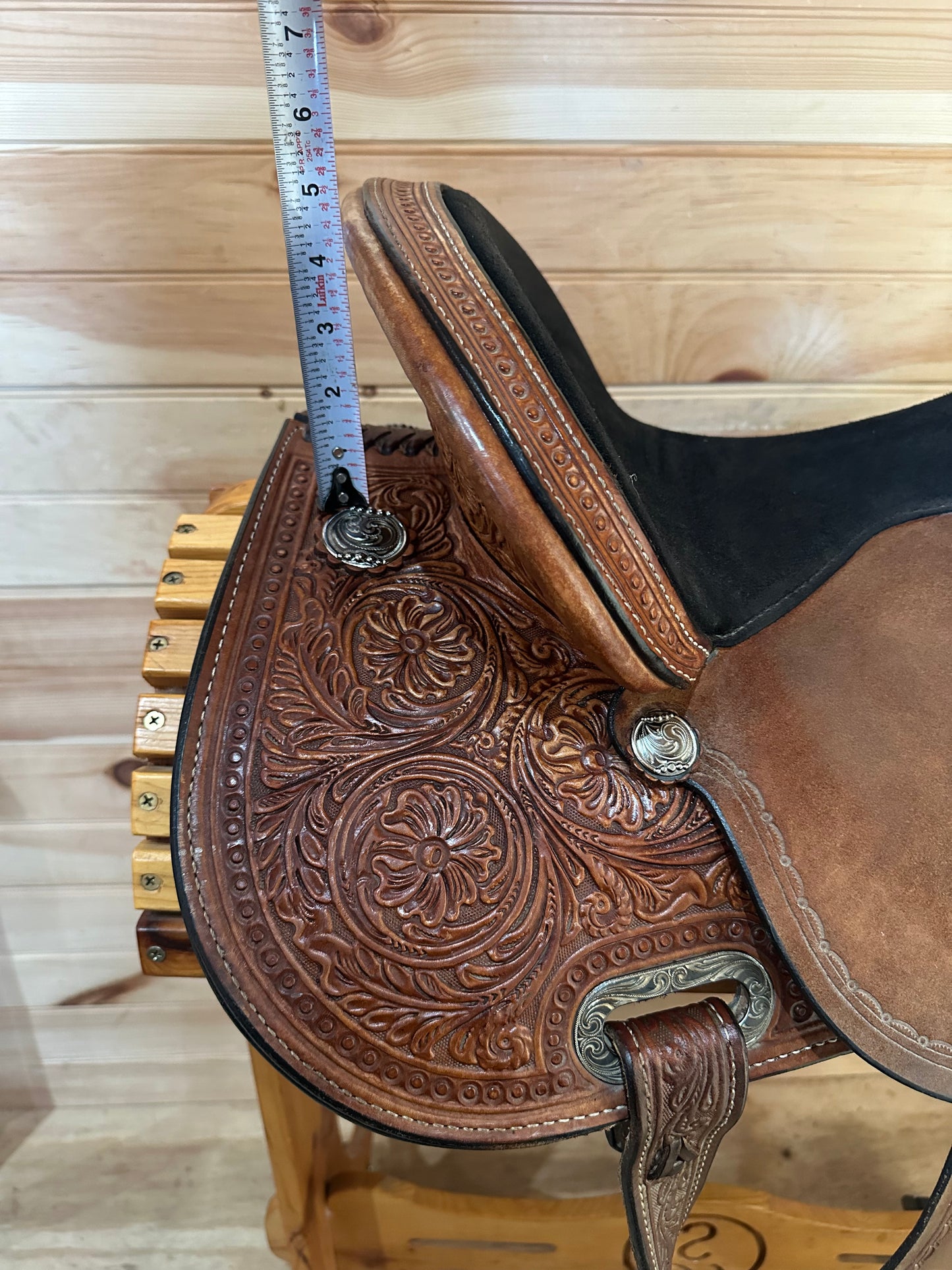 14” Circle Y Lisa Lockhart Flex2 Barrel Racer Model 1545