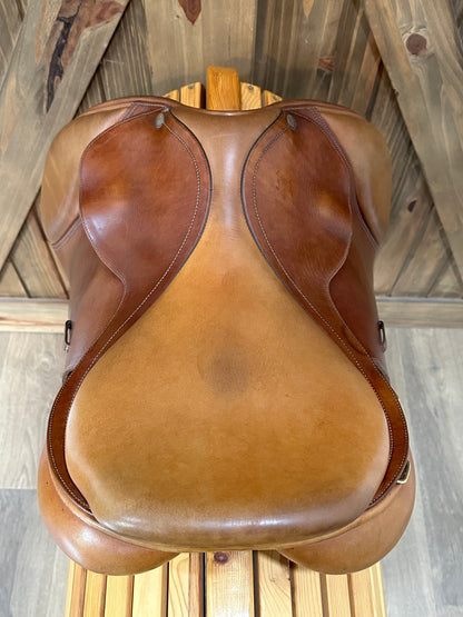 17” Bates Caprilli Close Contact/Jumping Saddle - XCH Gullet