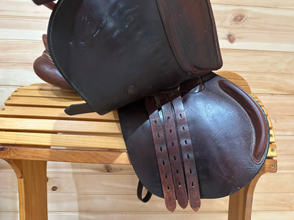 17” Ovation Close contact/Jumping Saddle