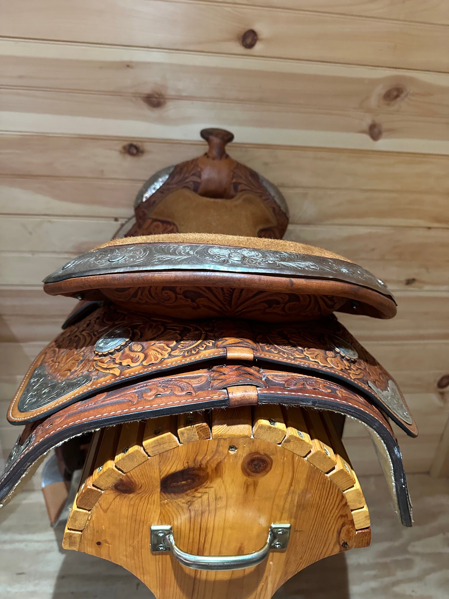 16” Tex Tan Hereford Western Show Saddle Model 08-1560-2N6