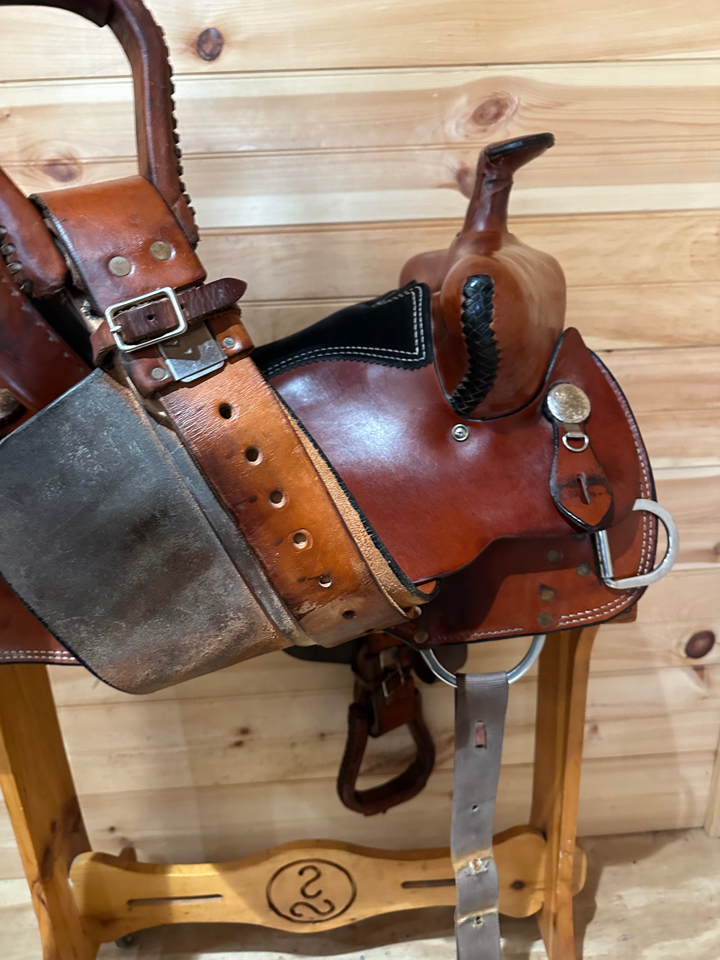 16” Dakota Sweptback Trainer Western Work Saddle Model 421