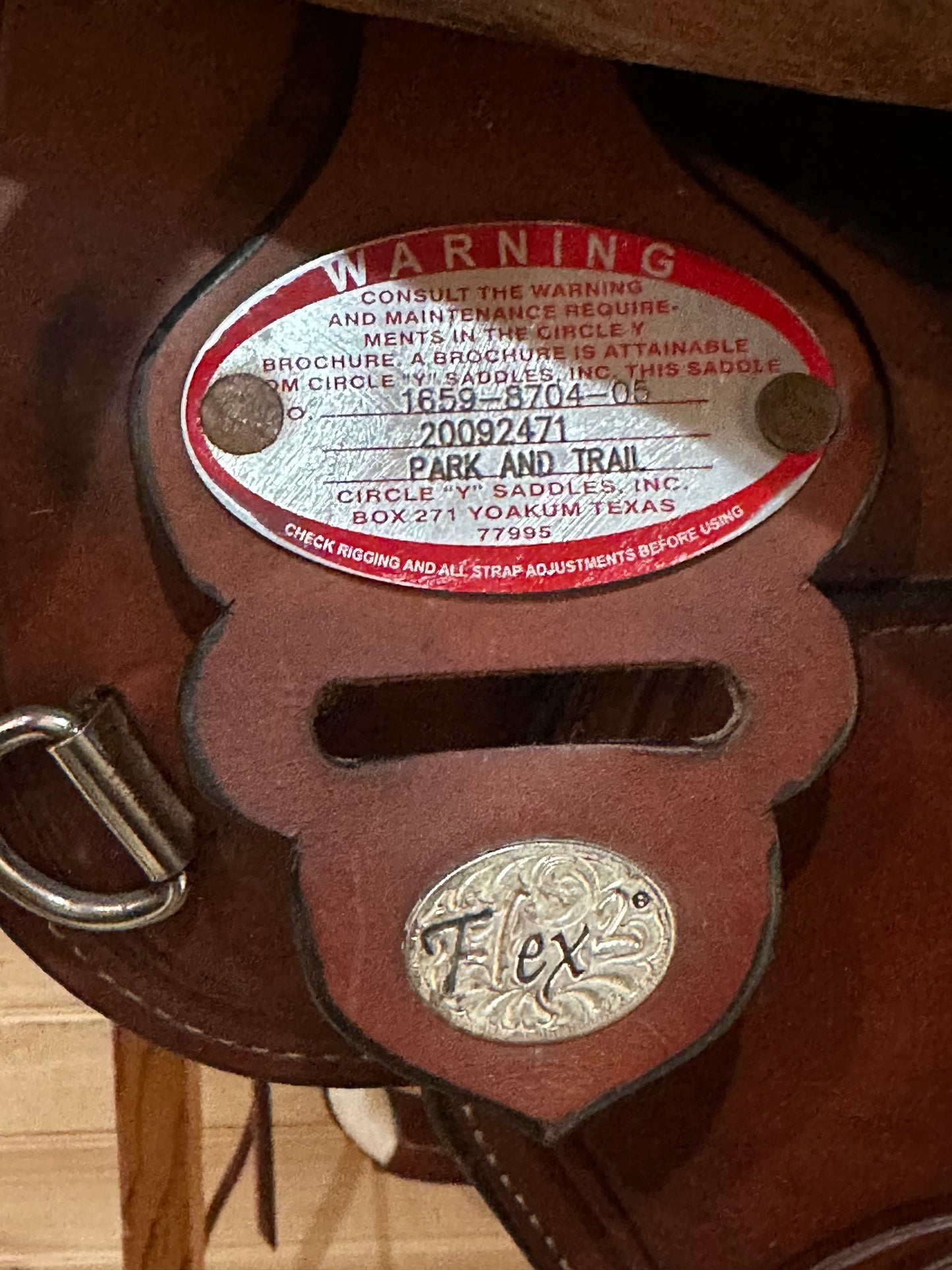 17” Circle Y Flex2 Cactus Flower Western Trail Saddle Model 1659